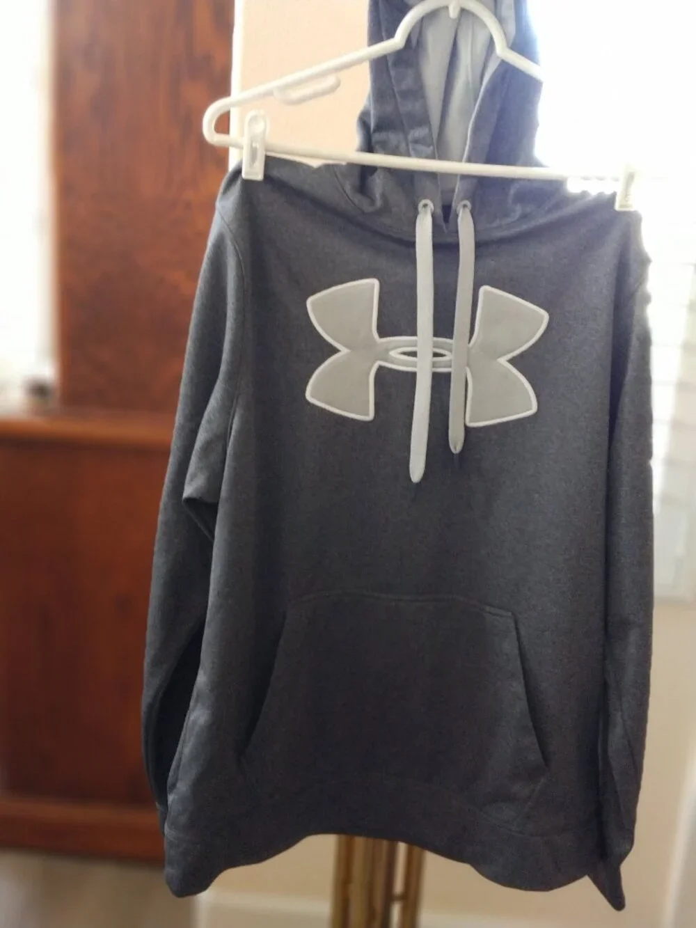 Under Armour Storm Men's Gray Pullover Hoodie Drawstring Pockets Size Medium